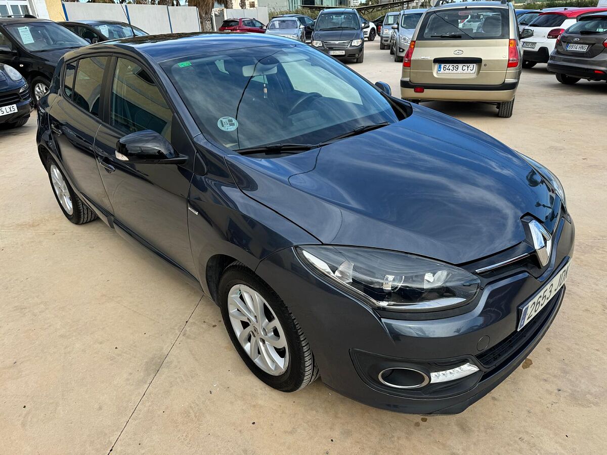 RENAULT MEGANE LIMITED 1.5 DCI AUTO SPANISH LHD IN SPAIN ONLY 88000 MILES 2015